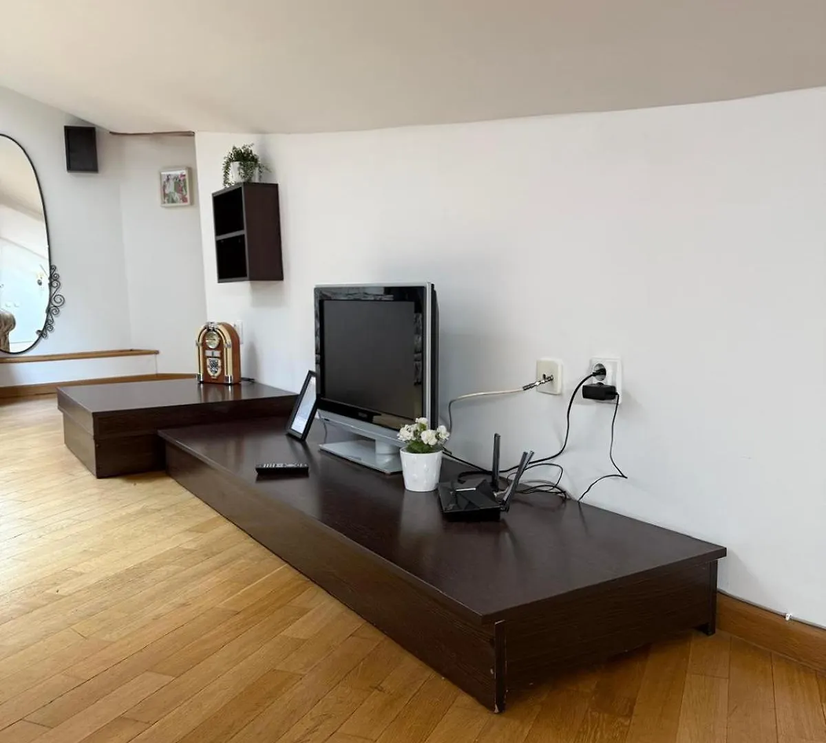 Macca-Villacrosse Suites Bucharest Apartment
