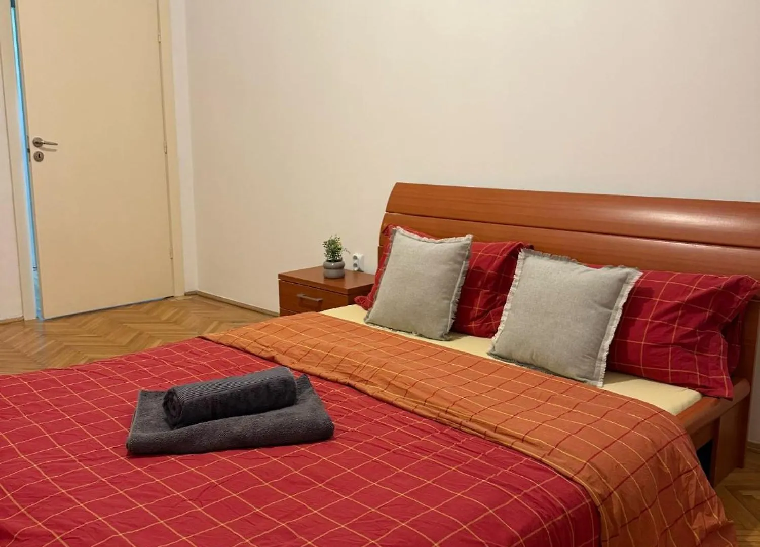 Macca-Villacrosse Suites Bucharest