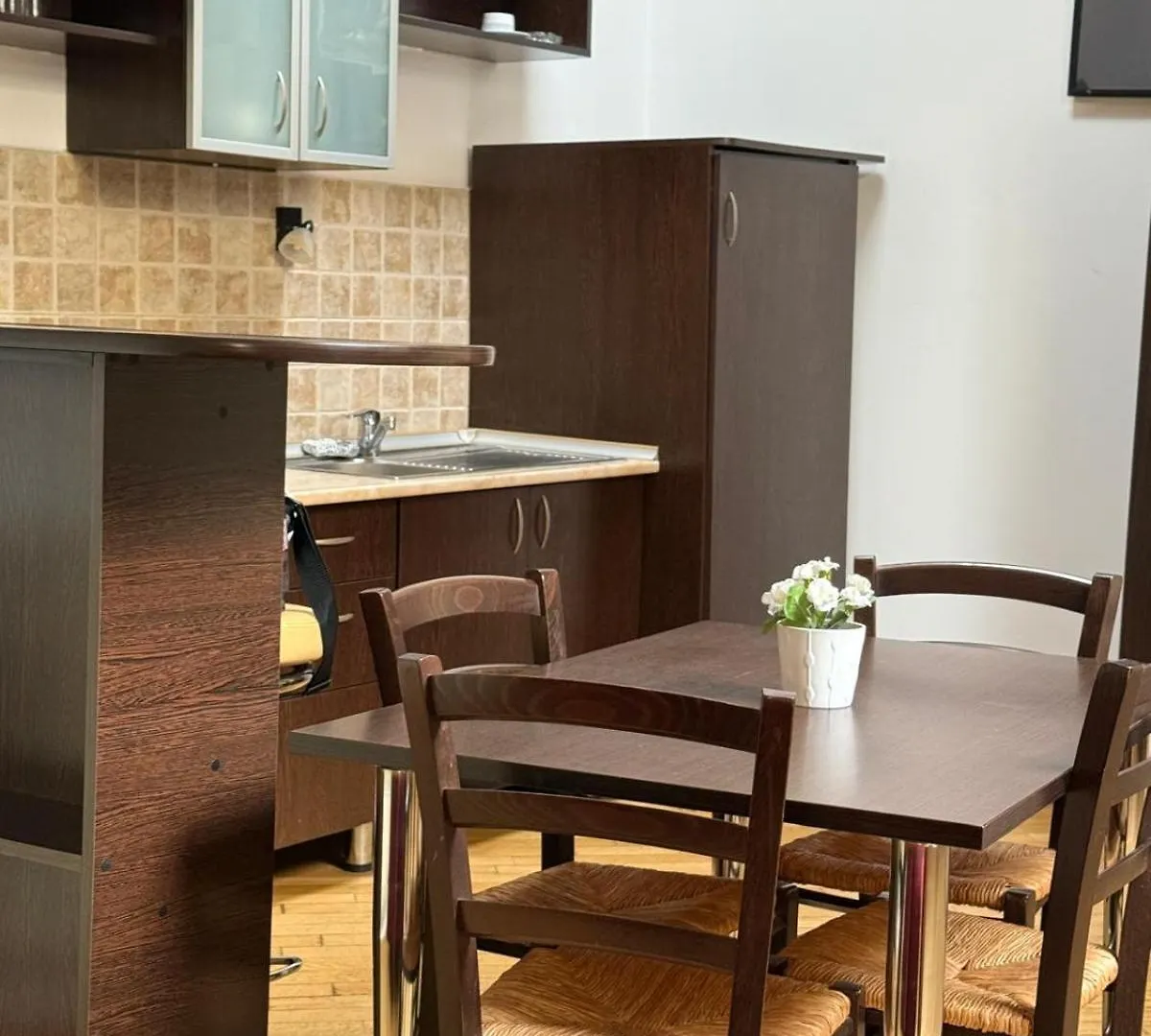 Macca-Villacrosse Suites Bucharest