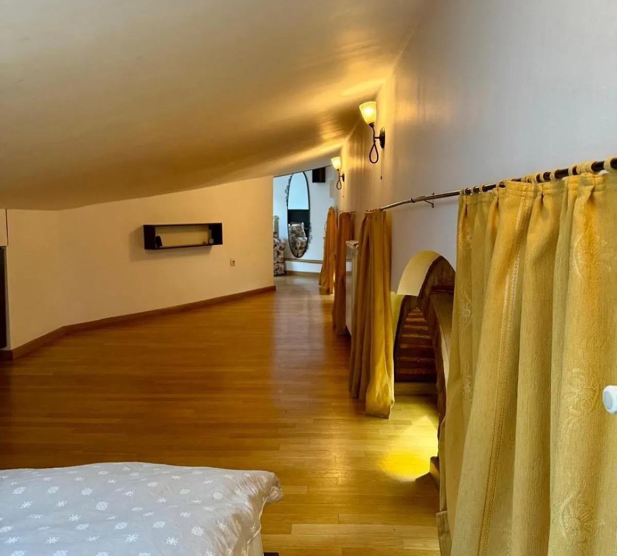 Macca-Villacrosse Suites Bucharest 0*,  Romania